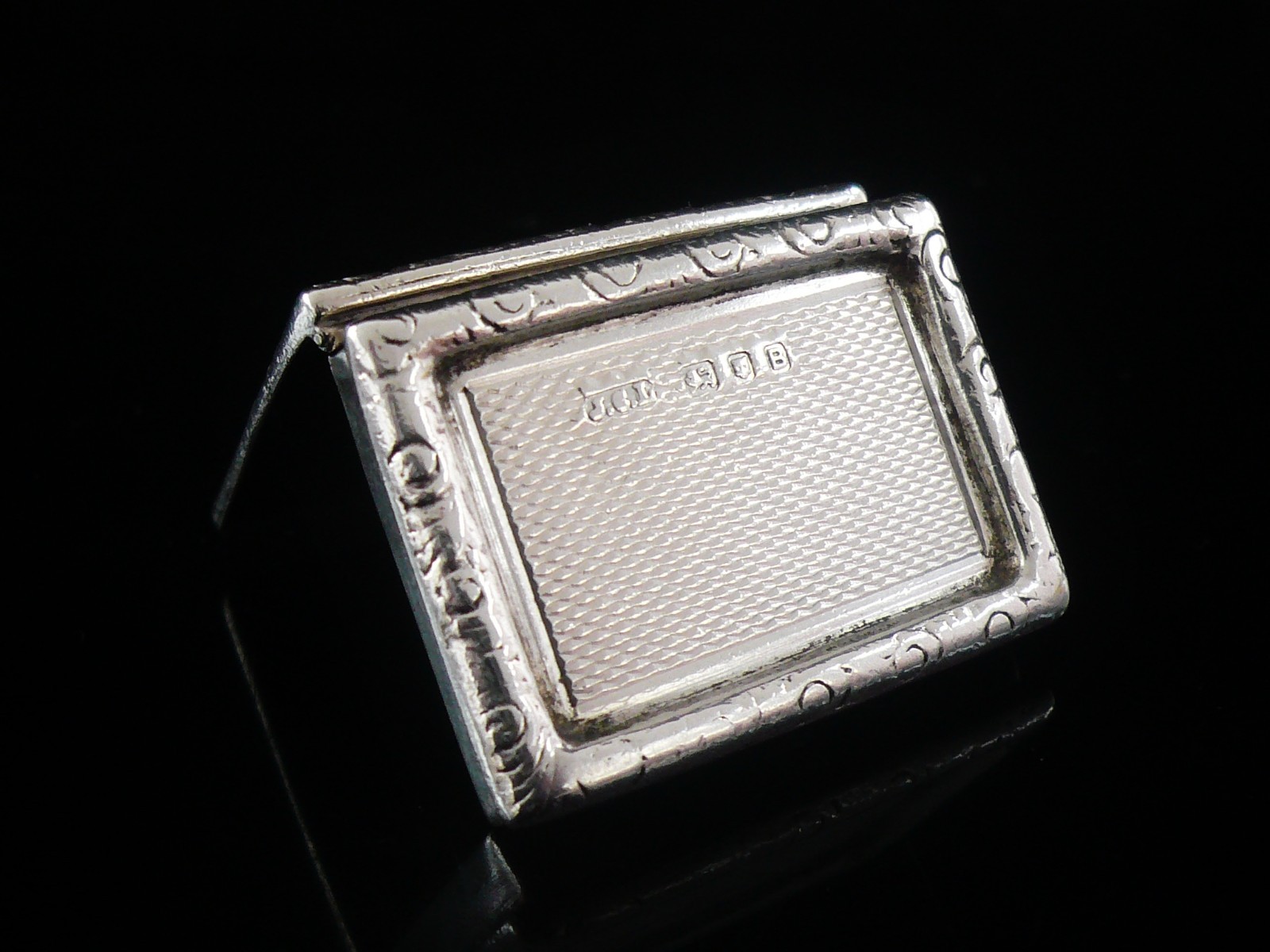 Sterling Silver Pill or Patch Box, John Charles Lowe, Hallmarked London 1937