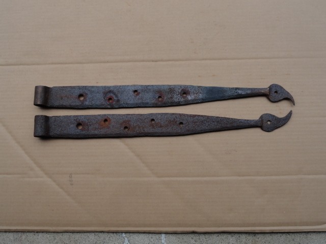 Hand Forged Pair Barn Door Bent Spade Tip Vntg Antique Strap Hinges 24″ Long ‘C’
