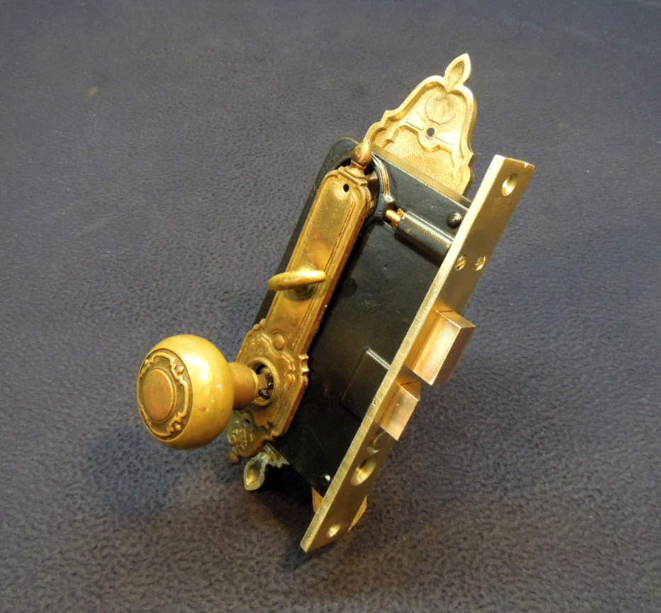 Antique Entry Mortise Lock Brass Knobs & Plates Cylinder Lock w/ 3 keys – Yale