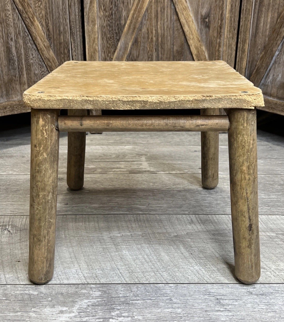 Vintage Milk Stool / Plant Stand Farmhouse Country Primitive Rustic Cottagecore