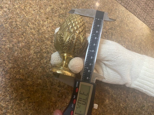 Antique bronze pinecone/ pineapple finials staircase, curtain or bed post / pole