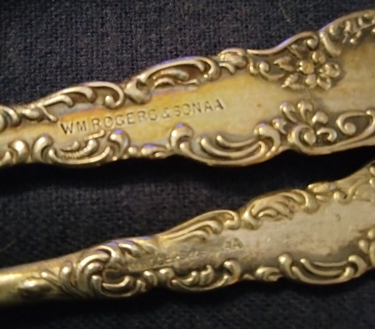 2 pieces silverplated flatware FLORIDA 1894 Rogers, etc. (bad condition)